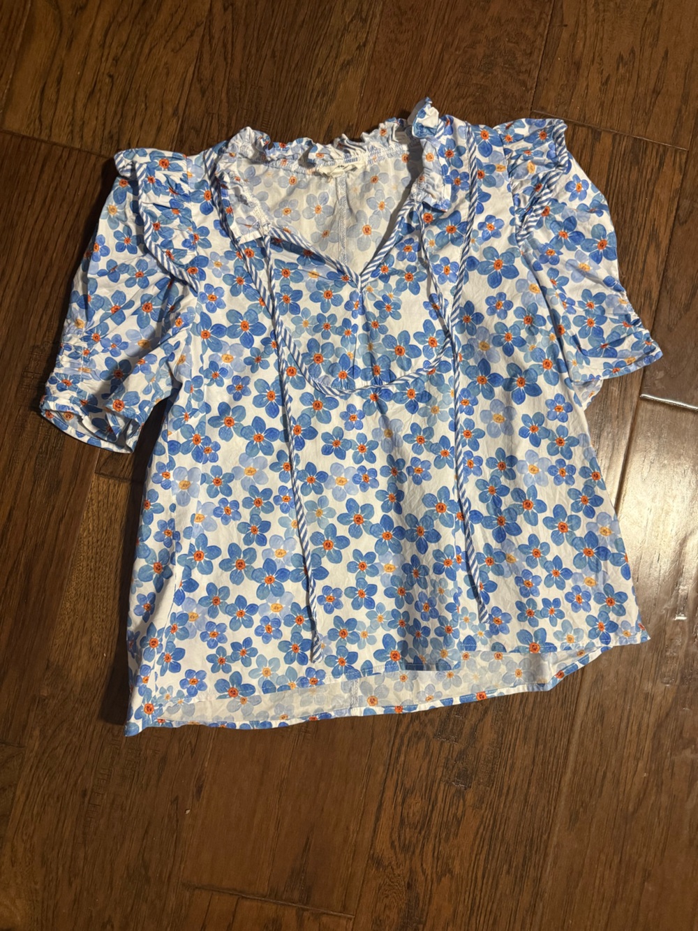 Entro Blue Floral Short-Sleeve Top with Orange Details